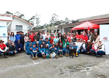 Arca Continental Ecuador refuerza su compromiso ambiental con jornada de forestación en Machachi
