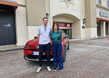 VILLAGE PREMIÓ AL GANADOR DE SU CAMPAÑA NAVIDEÑA