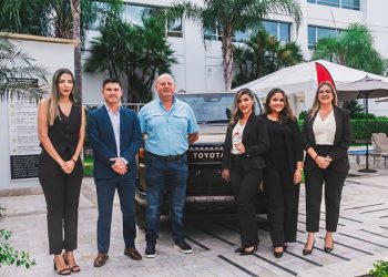 Toyocosta presenta en Manta el renovado  Toyota Land Cruiser Prado Adventure