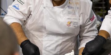 Marco Andrade, el maestro heladero manabita llevó la identidad ecuatoriana a la Gelato World Cup en Italia