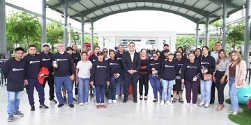 JAC Azul y la Camioneta de Ecuador llegan a Santo Domingo de los  Tsáchilas de la mano de EMPROMOTOR.