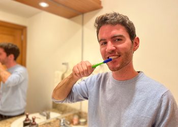 Año nuevo, hábitos nuevos: cómo cuidar la salud bucal tras las festividades