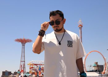 JOSSE DAVID GENERA EXPECTATIVA CON EL LANZAMIENTO DE “ESPECTADOR”, SU NUEVO SENCILLO ESTE 29 DE ABRIL