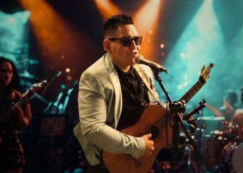 JAVIER CARDENAS – LA VOZ DE ECUADOR