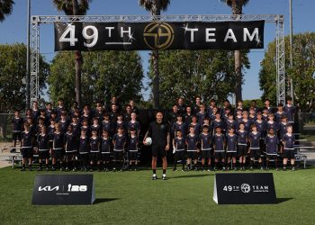 Kia reúne a jóvenes jugadores de fútbol de todo el mundo en la Kia OMBC Cup 2026