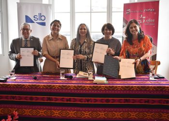 SLB y FIDAL impulsan la educación CTIAM en Ecuador con un nuevo espacio de innovación y aprendizaje
