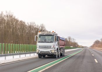 El alza del combustible y su efecto en la rentabilidad de las flotas de transporte pesado