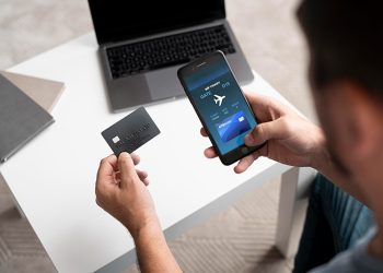 El Mundial impulsa el uso de billeteras digitales entre viajeros ecuatorianos