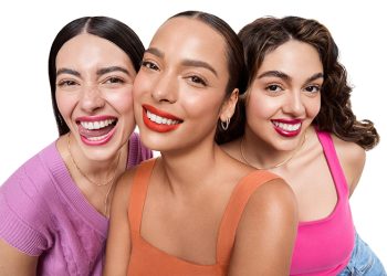 Cinco mil años de historia en un solo producto: la evolución del labial y por qué hoy hay uno para cada momento