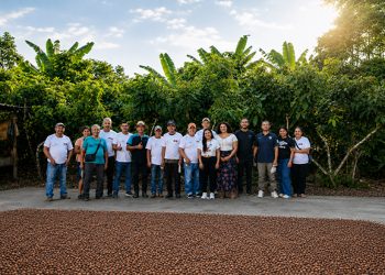 Zurich Seguros Ecuador, Nestlé Ecuador, y FUDELA continúan impulsando el desarrollo de las comunidades cacaoteras del país con “Cultivando Futuro 2.0”
