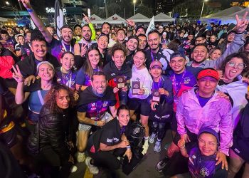 ¿Cansado de madrugar porque una carrera cerró las calles? La carrera nocturna de Quito está de regreso