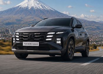 Hyundai Tucson Hybrid se ubicó entre los modelos mejor evaluados en el informe 2026 de Cars.com sobre vehículos para sillas infantiles
