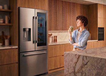 Llega a Ecuador la refrigeradora Samsung que se ilumina automáticamente cuando te acercas