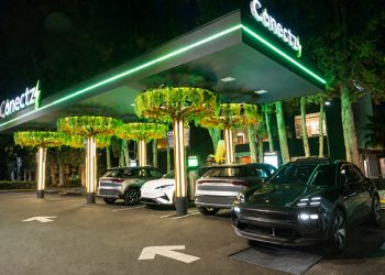 CONECTZ Summer Fest acercó a sus usuarios a la tecnología detrás de la carga de vehículos eléctricos
