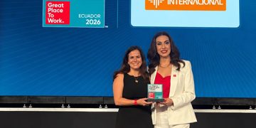 Banco Internacional lidera el ranking de los mejores lugares para trabajar para mujeres en Ecuador
