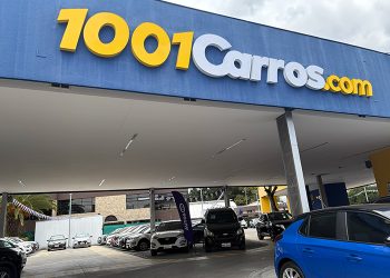 1001Carros.com cumple 14 años profesionalizando la compra y venta de vehículos usados y seminuevos en Ecuador