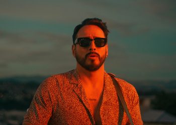 Omar Galindo (Van Mozart) presenta “Amor, amor”