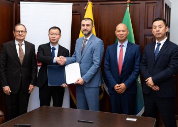 UTE Y HUAWEI ECUADOR ACUERDAN COOPERACIÓN EN TECNOLOGÍAS, INTELIGENCIA ARTIFICIAL E INVESTIGACIÓN
